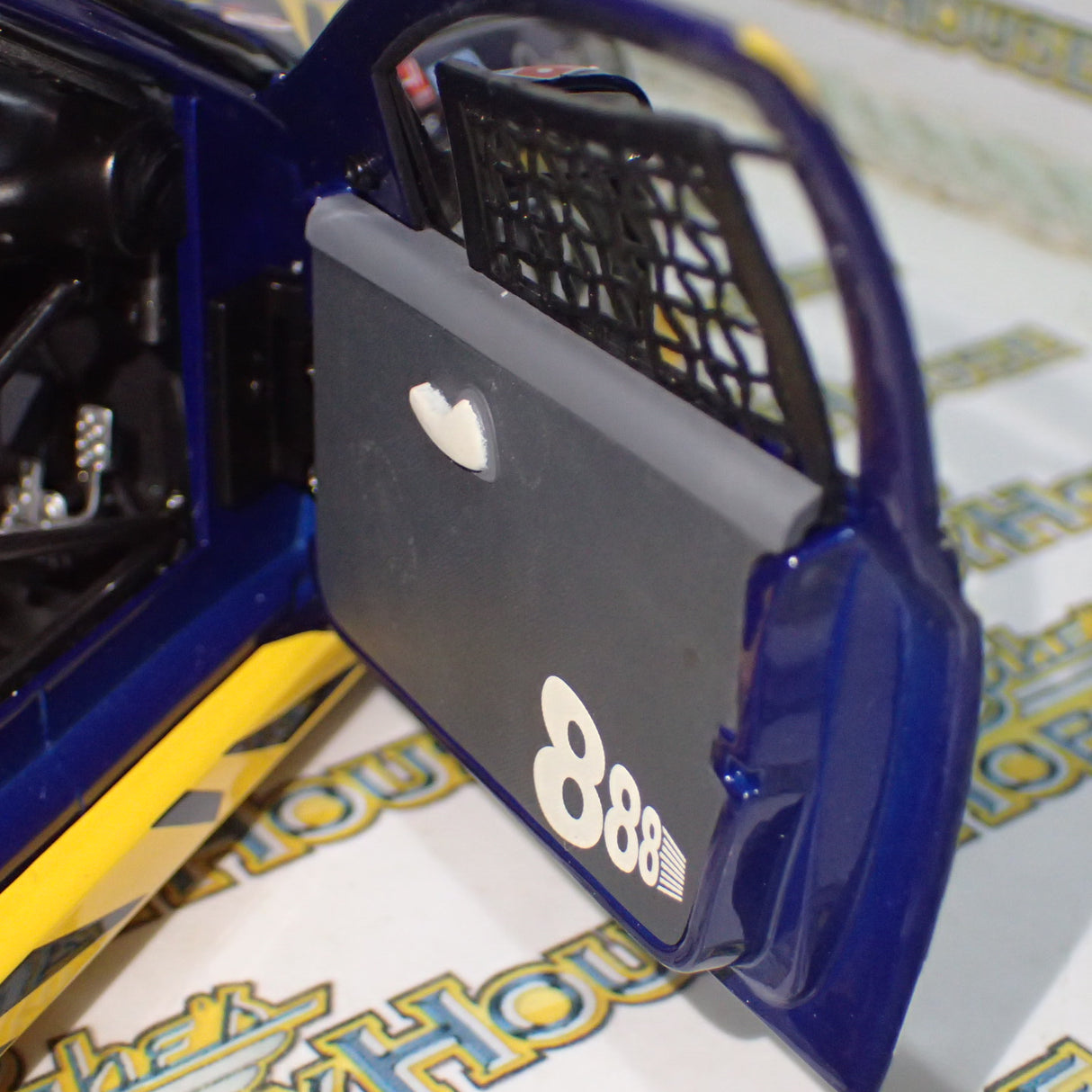 Classic Carlectables 18273 - 1:18 Ford BA Falcon 2006 Triple Eight Race Engineering Lowndes/Wincup Bathurst 1000