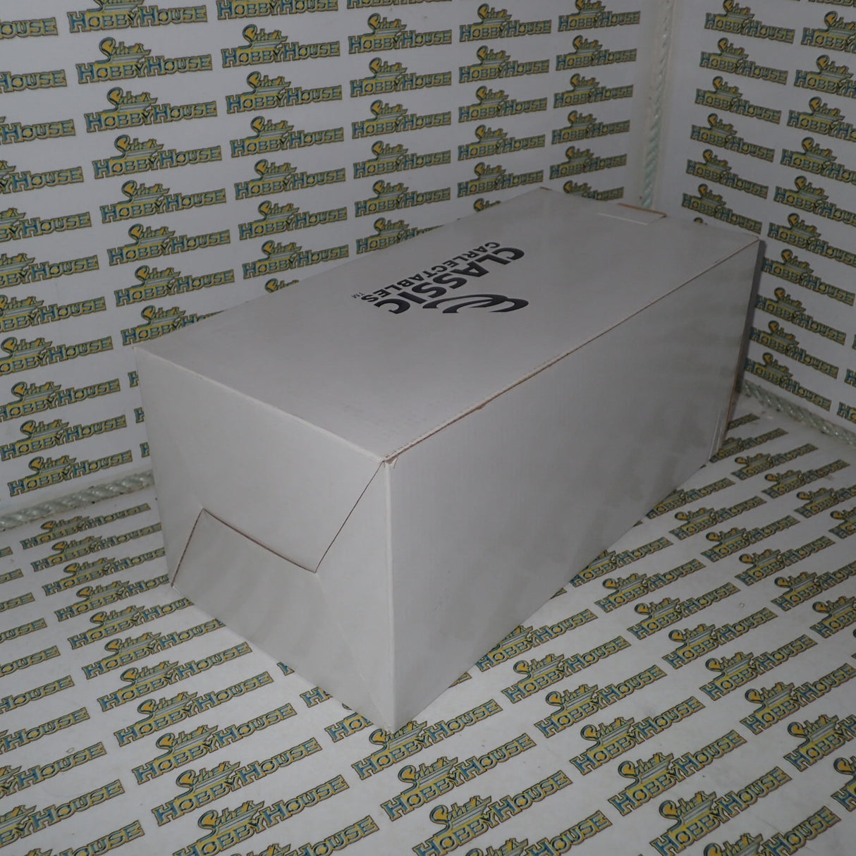Classic Carlectables 18273 - 1:18 Ford BA Falcon 2006 Triple Eight Race Engineering Lowndes/Wincup Bathurst 1000