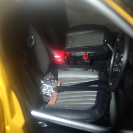 Classic Carlectables 18307 - 1/18 Scale Holden L34 Torana 1975 Bathurst Winner