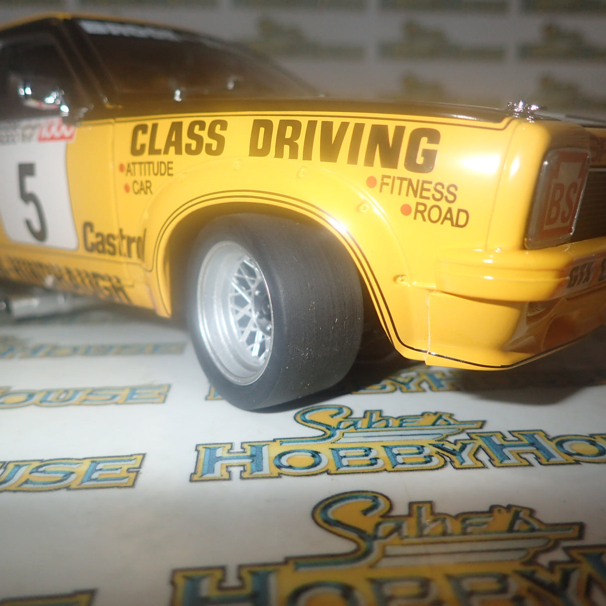 Classic Carlectables 18307 - 1/18 Scale Holden L34 Torana 1975 Bathurst Winner