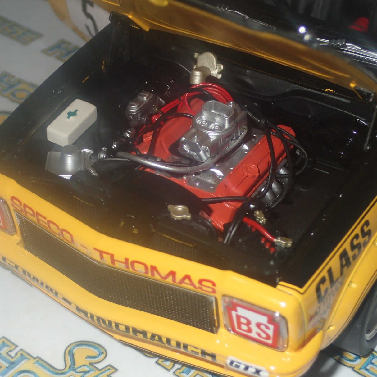 Classic Carlectables 18307 - 1/18 Scale Holden L34 Torana 1975 Bathurst Winner