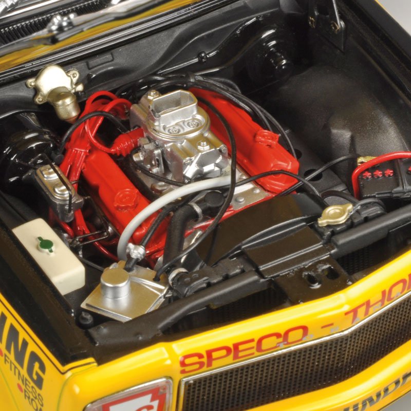 Classic Carlectables 18307 - 1/18 Scale Holden L34 Torana 1975 Bathurst Winner