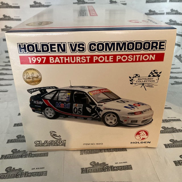 Classic Carlectables 18313 - 1/18 Scale HRT Peter Brock Mark Skaife VS Commodore 1997 Bathurst Pole Position