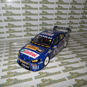 Classic Carlectables 18418 - 1:18 Ford FG Falcon 2009 Ford Performance Racing Winterbottom/Richards Bathurst 1000