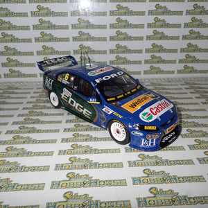 Classic Carlectables 18418 - 1:18 Ford FG Falcon 2009 Ford Performance Racing Winterbottom/Richards Bathurst 1000
