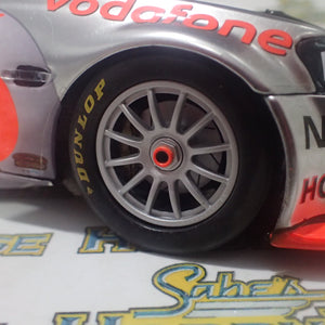 Classic Carlectables 18490 - 1/18 Scale - Mark Skaifes Final V8 Supercar Race 2011 Team Vodafone Holden VE Commodore Diecast Scale Model Replica