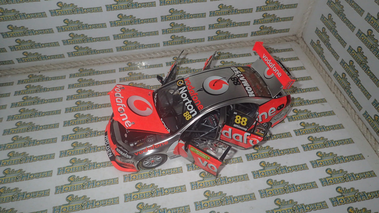 Classic Carlectables 18494 - 1/18 Scale Holden VE Series II Commodore Jamie Whinchup 2011 Championship Winner Team Vodafone #88 Diecast Model Replica
