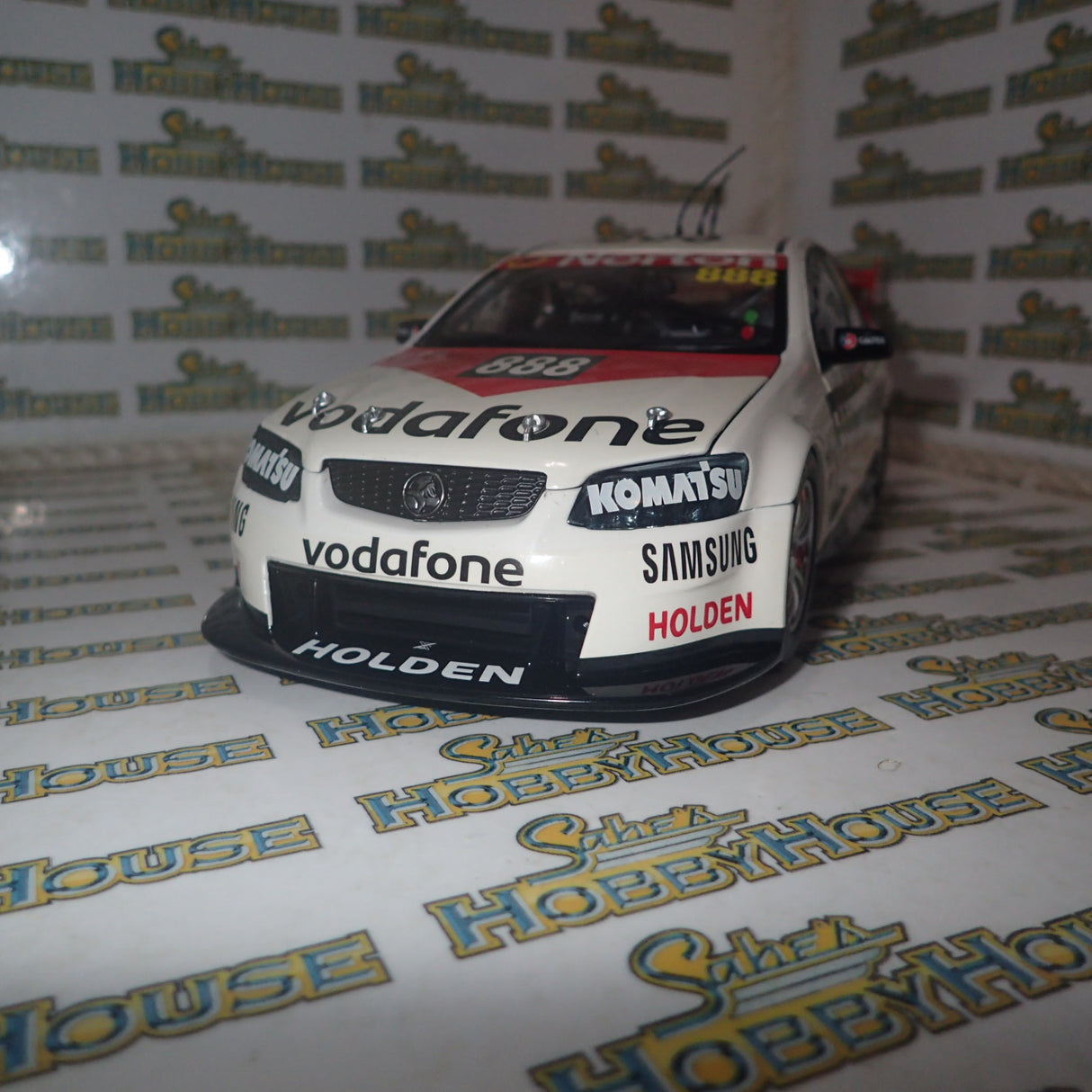 Classic Carlectables 18513 - 1/18 Scale Holden VE Commodore 2012 TeamVodafone Lowndes/Luff Bathurst 50th Retrospective