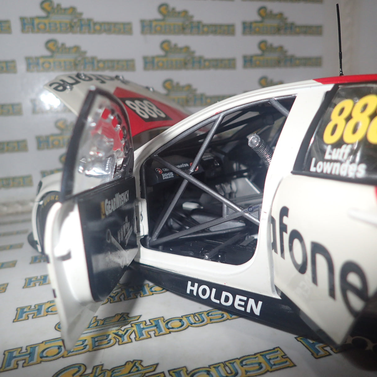 Classic Carlectables 18513 - 1/18 Scale Holden VE Commodore 2012 TeamVodafone Lowndes/Luff Bathurst 50th Retrospective