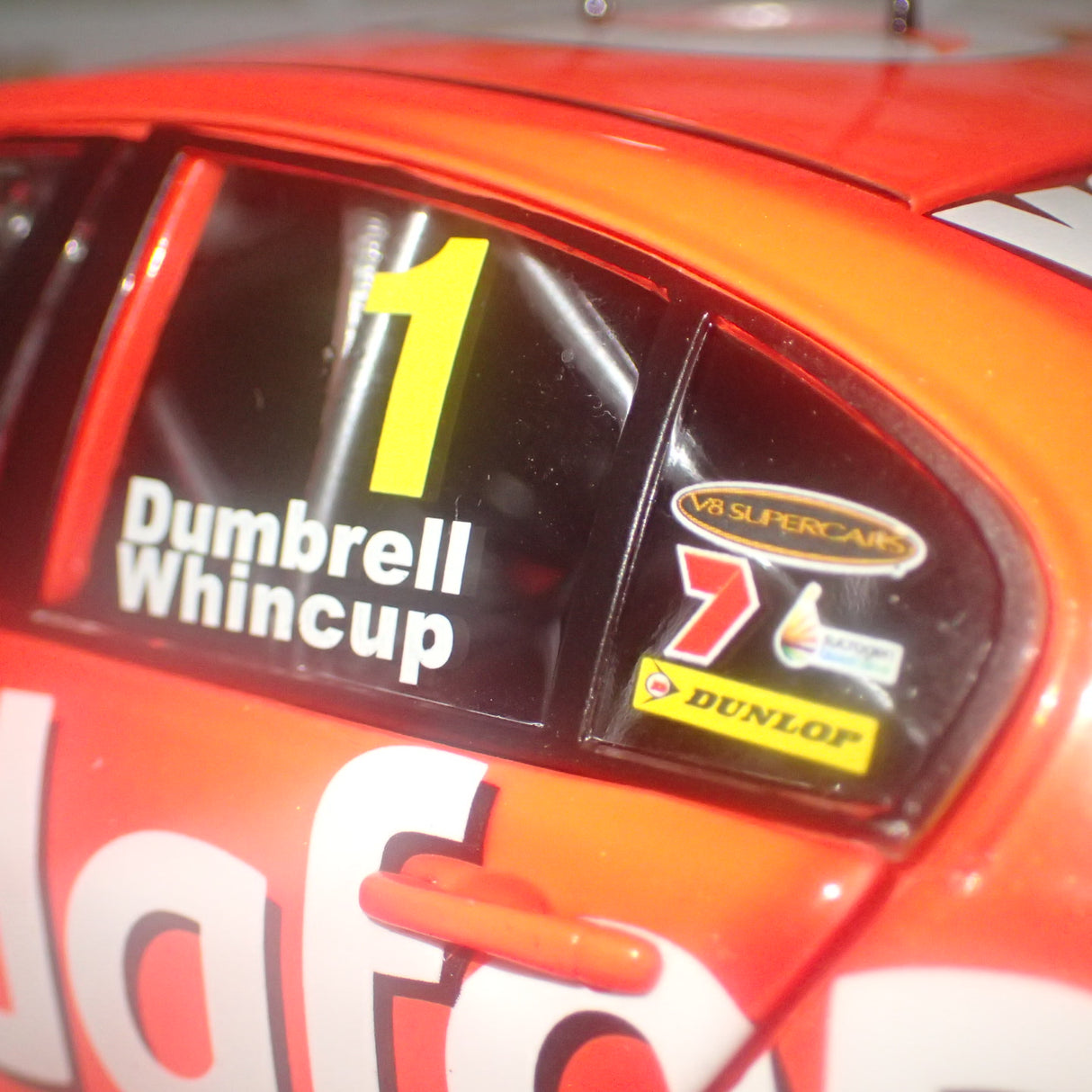 CLASSIC CARLECTABLES 18517 – 1/18 Holden VE Commodore 2012 TeamVodafone Whincup/Dumbrell Bathurst 1000 Winner