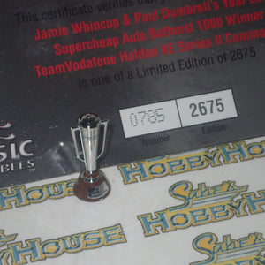 CLASSIC CARLECTABLES 18517 – 1/18 Holden VE Commodore 2012 TeamVodafone Whincup/Dumbrell Bathurst 1000 Winner