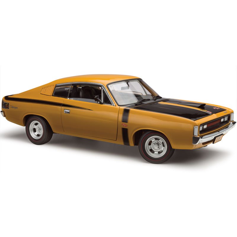 Classic Carlectables 18524 - 1:18 Chrysler VH Valiant E38 R/T Charger Hot Mustard "Small Tank" Die-cast Replica