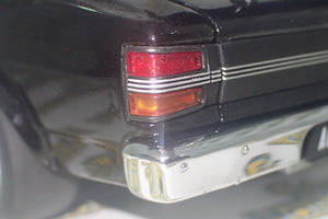 CLASSIC CARLECTABLES 18529 - 1:18 SCALE FORD GT-HO SUPER FALCON GLOSS BLACK DIECAST REPLICA