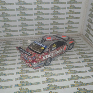 Classic Carlectables 18588 - 1:18 Jamie Whincup's 2008 Red Dust Darwin Livery Team Vodefone Ford BF Falcon