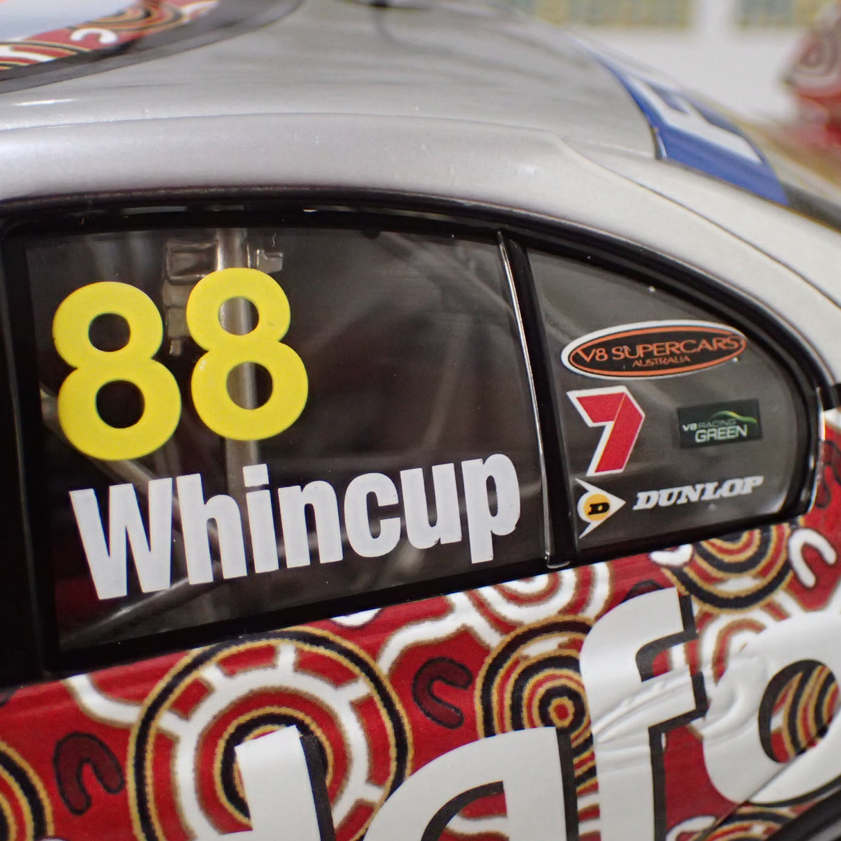 Classic Carlectables 18588 - 1:18 Jamie Whincup's 2008 Red Dust Darwin Livery Team Vodefone Ford BF Falcon
