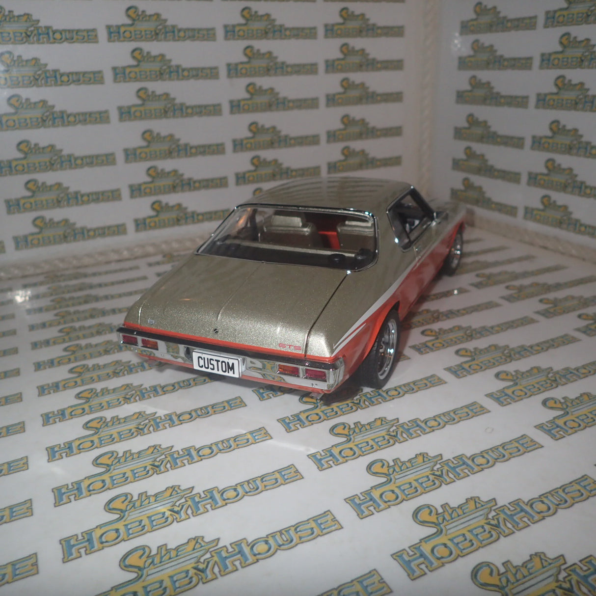 Classic Carlectables 18592 - 1/18 Scale Holden HQ Monaro GTS Custom Orange Tang