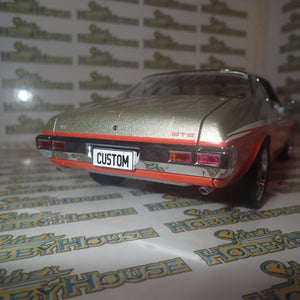 Classic Carlectables 18592 - 1/18 Scale Holden HQ Monaro GTS Custom Orange Tang