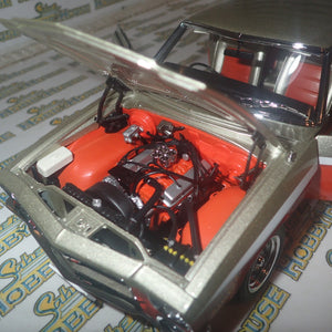 Classic Carlectables 18592 - 1/18 Scale Holden HQ Monaro GTS Custom Orange Tang