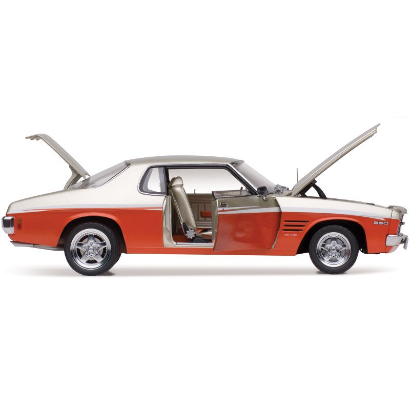 Classic Carlectables 18592 - 1/18 Scale Holden HQ Monaro GTS Custom Orange Tang