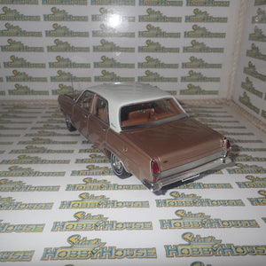 Classic Carlectables - 1/18 Scale - 18605 Holden HR Premier in Landale Gold Metallic Diecast Scale Model Replica