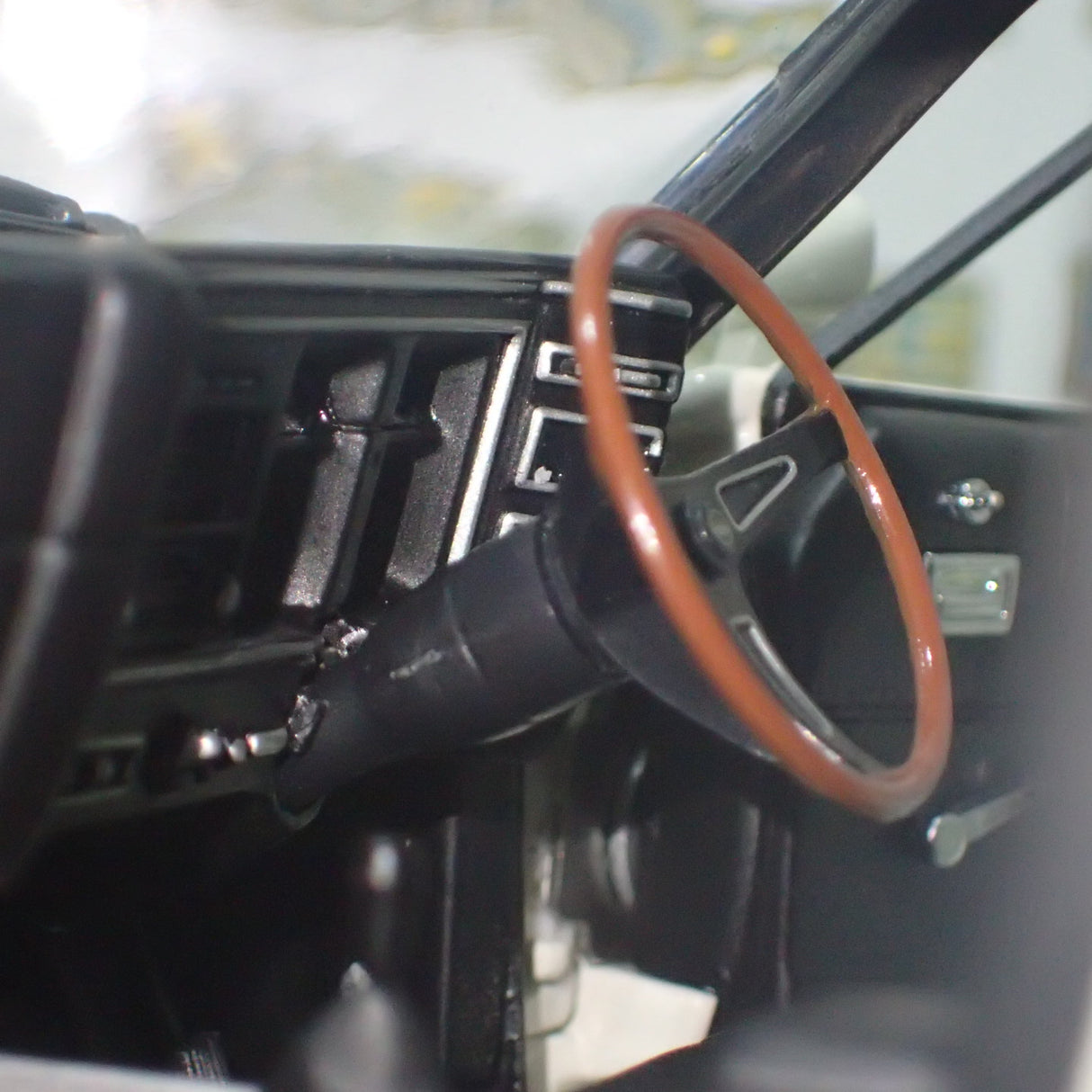 Classic Carlectables 18615 - 1/18 Scale Ford XA Falcon RPO83 Sedan Polar White Diecast Model Replica