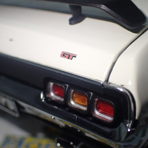 Classic Carlectables 18615 - 1/18 Scale Ford XA Falcon RPO83 Sedan Polar White Diecast Model Replica