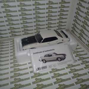 Classic Carlectables 18615 - 1/18 Scale Ford XA Falcon RPO83 Sedan Polar White Diecast Model Replica