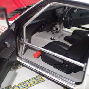 CLASSIC CARLECTABLES 18623 - 1:18 HOLDEN A9X TORANA 1978 BATHURST WINNER SCALE DIECAST REPLICA