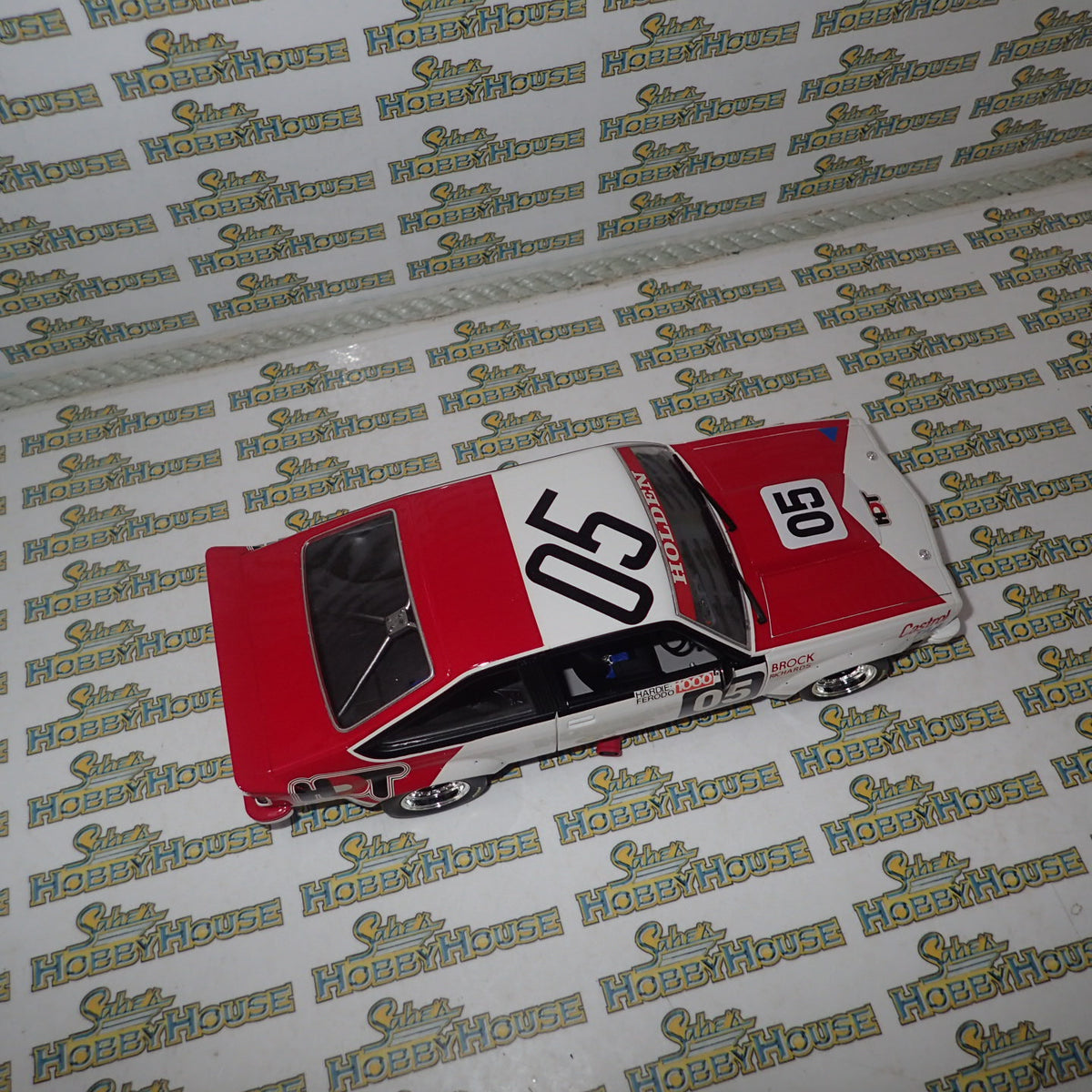 CLASSIC CARLECTABLES 18623 - 1:18 HOLDEN A9X TORANA 1978 BATHURST WINNER SCALE DIECAST REPLICA