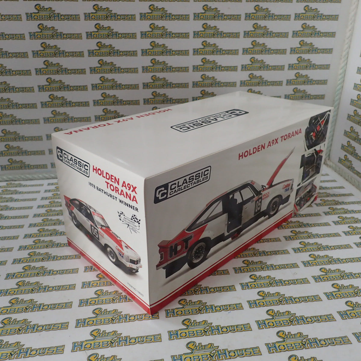 CLASSIC CARLECTABLES 18623 - 1:18 HOLDEN A9X TORANA 1978 BATHURST WINNER SCALE DIECAST REPLICA