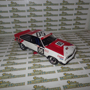 CLASSIC CARLECTABLES 18623 - 1:18 HOLDEN A9X TORANA 1978 BATHURST WINNER SCALE DIECAST REPLICA