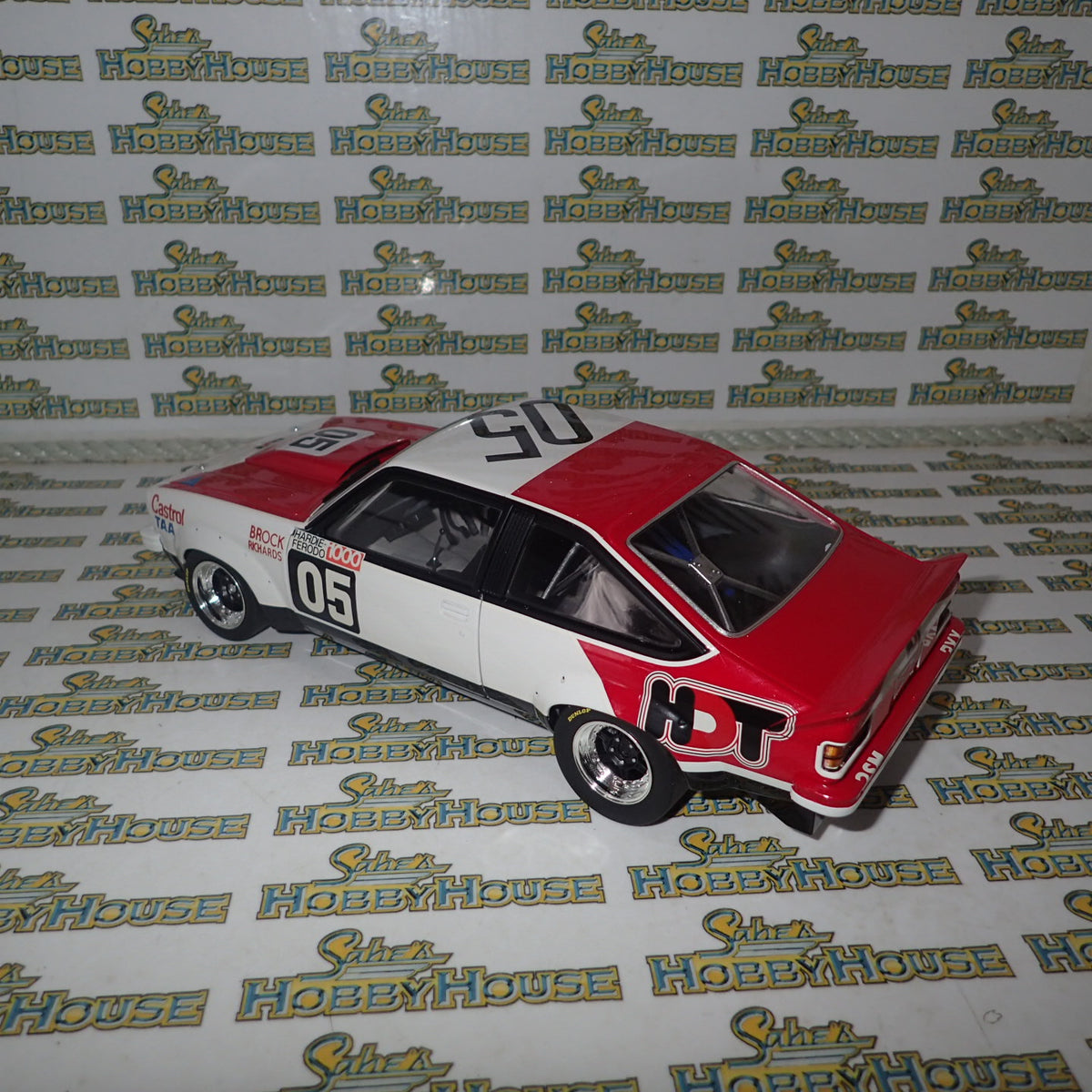 CLASSIC CARLECTABLES 18623 - 1:18 HOLDEN A9X TORANA 1978 BATHURST WINNER SCALE DIECAST REPLICA