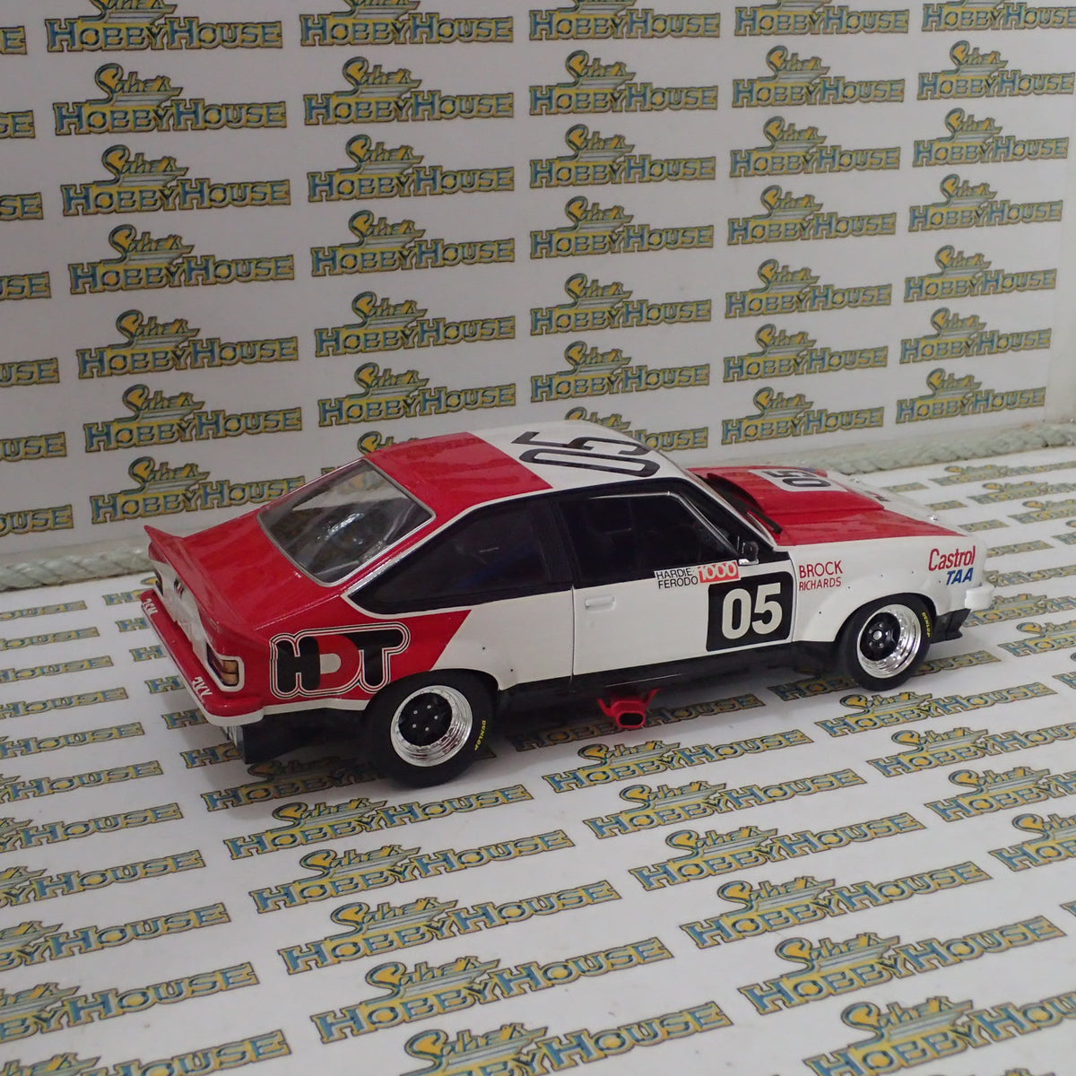 CLASSIC CARLECTABLES 18623 - 1:18 HOLDEN A9X TORANA 1978 BATHURST WINNER SCALE DIECAST REPLICA