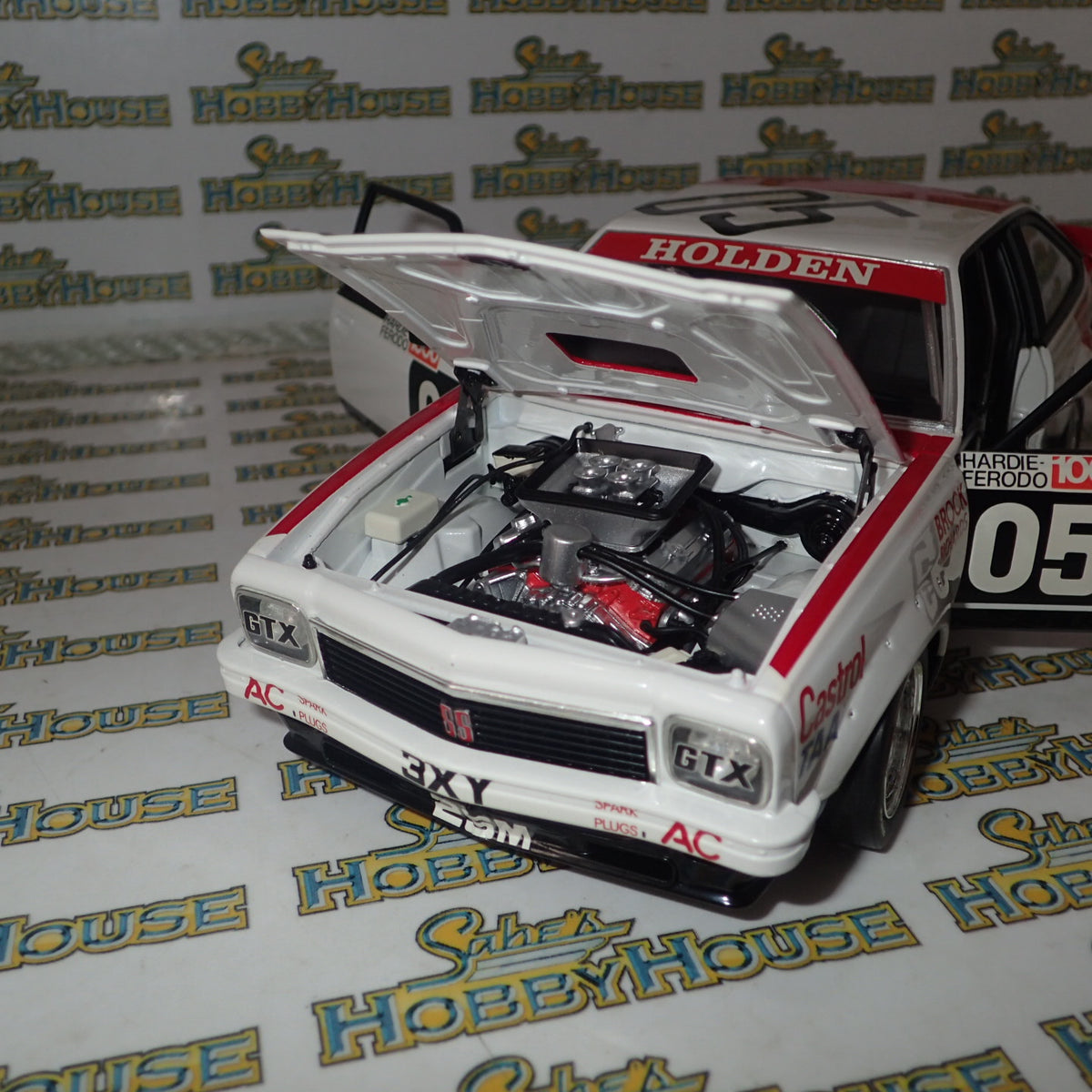 CLASSIC CARLECTABLES 18623 - 1:18 HOLDEN A9X TORANA 1978 BATHURST WINNER SCALE DIECAST REPLICA