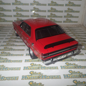 Classic Carlectables 18636 - 1/18 Scale - Retro Ford XY Falcon GT-HO Phase III 'Wide Boots' Diecast Model Replica