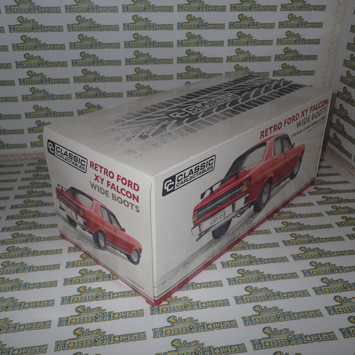 Classic Carlectables 18636 - 1/18 Scale - Retro Ford XY Falcon GT-HO Phase III 'Wide Boots' Diecast Model Replica