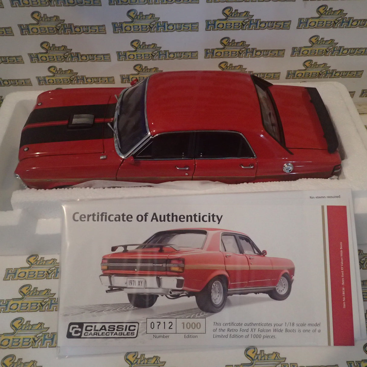 Classic Carlectables 18636 - 1/18 Scale - Retro Ford XY Falcon GT-HO Phase III 'Wide Boots' Diecast Model Replica