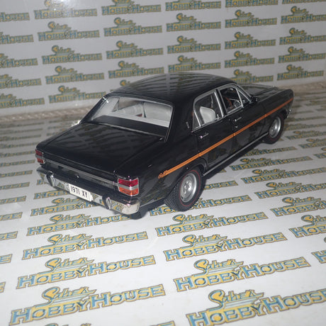 Classic Carlectables 18655 – 1/18 Scale Ford XY Fairmont Grand Sport in Onyx Black Diecast Model Replica