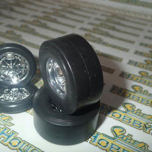 GMP 18841 - 1/18 Scale Chromed Hot Rod Drag Wheel & Tire Pack