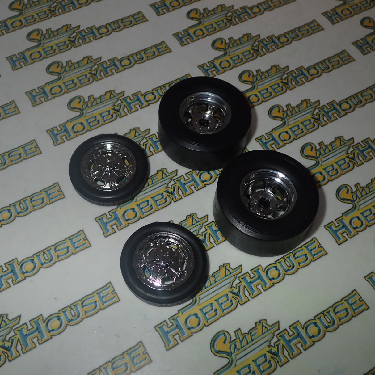 GMP 18841 - 1/18 Scale Chromed Hot Rod Drag Wheel & Tire Pack