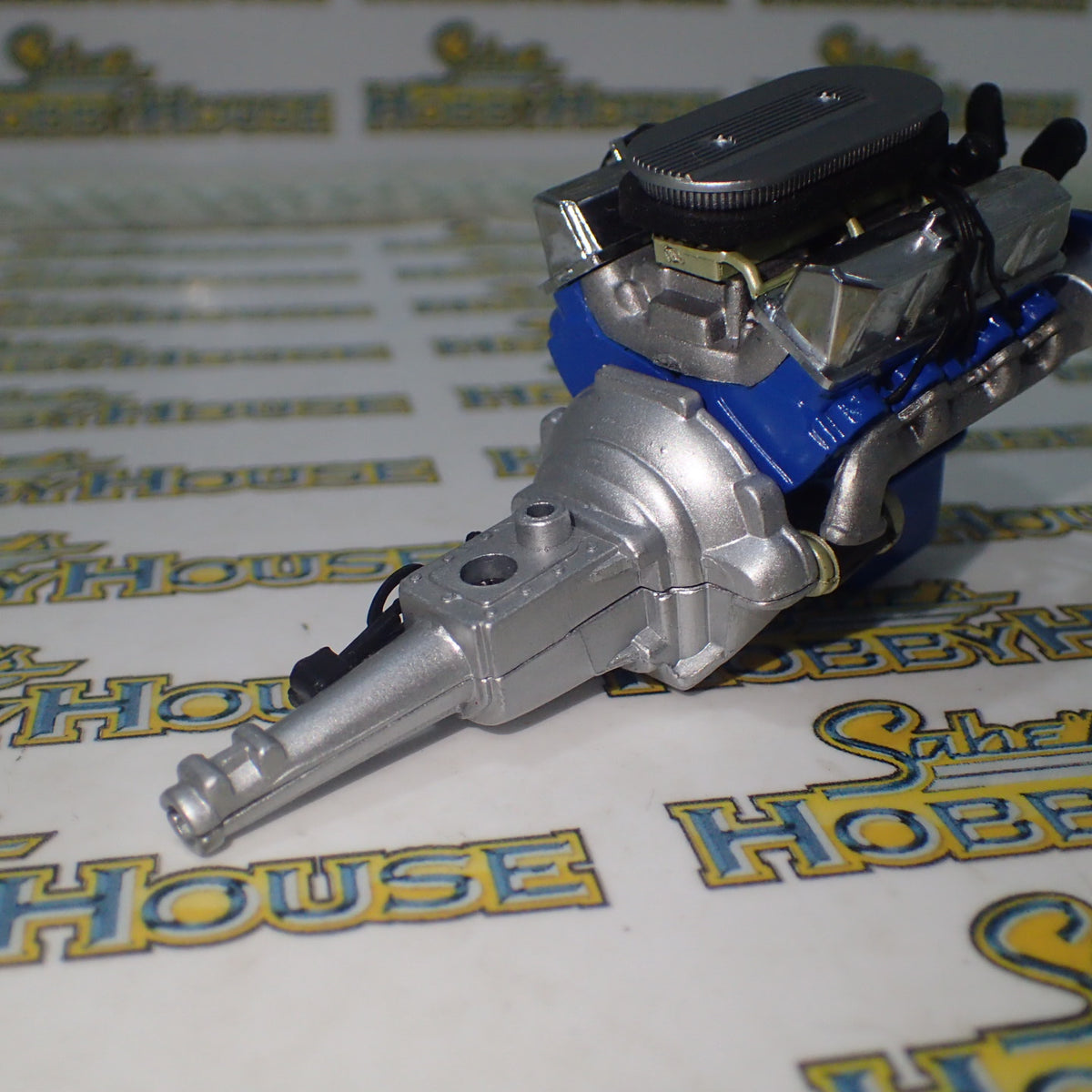GMP 18855 - 1/18 Hubert Platt Georgia Shaker 1967 Ford Fairlane 427R Engine and Transmission Replica Model