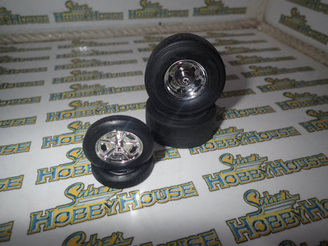 GMP 18886 - 1/18 Scale Malco Gasser Tyre & Wheel Set