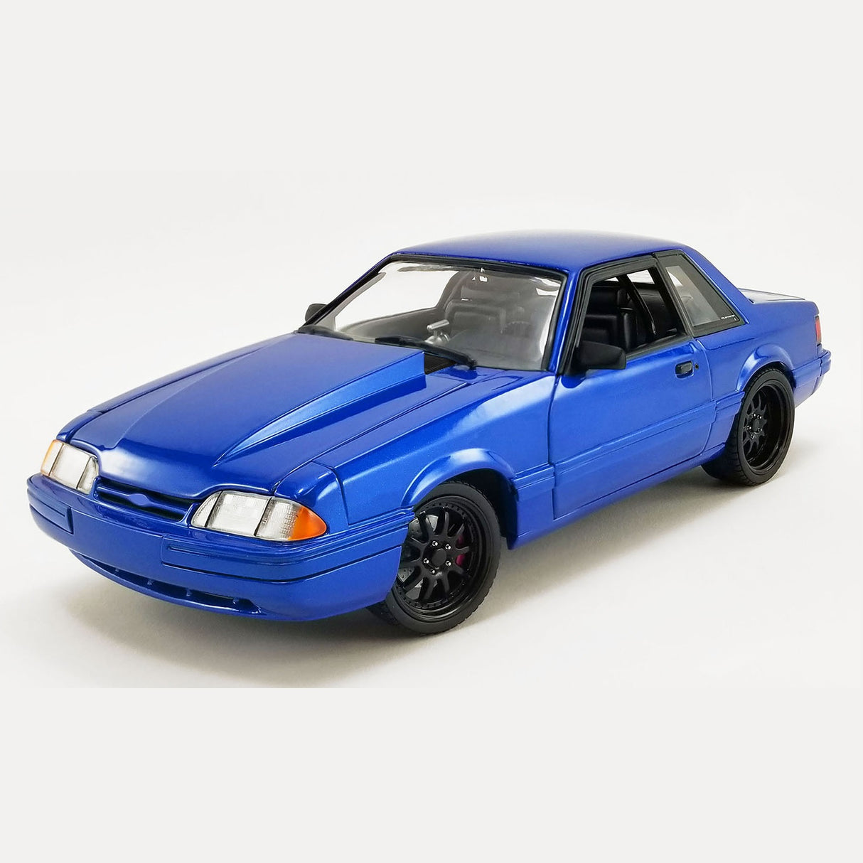 GMP 18954 1/18 Scale - 1990 FORD MUSTANG LX STREET FIGHTER Metallic Blue