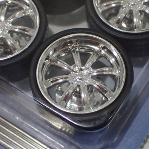 Car Wheels 2002 -E - 1/24 to 1/18 Scale Wheel & Tire Set