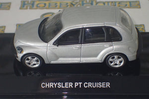 AutoArt 20061 - 1/64 Scale 2001 Chrysler PT Cruiser in Silver Diecast Model Replica