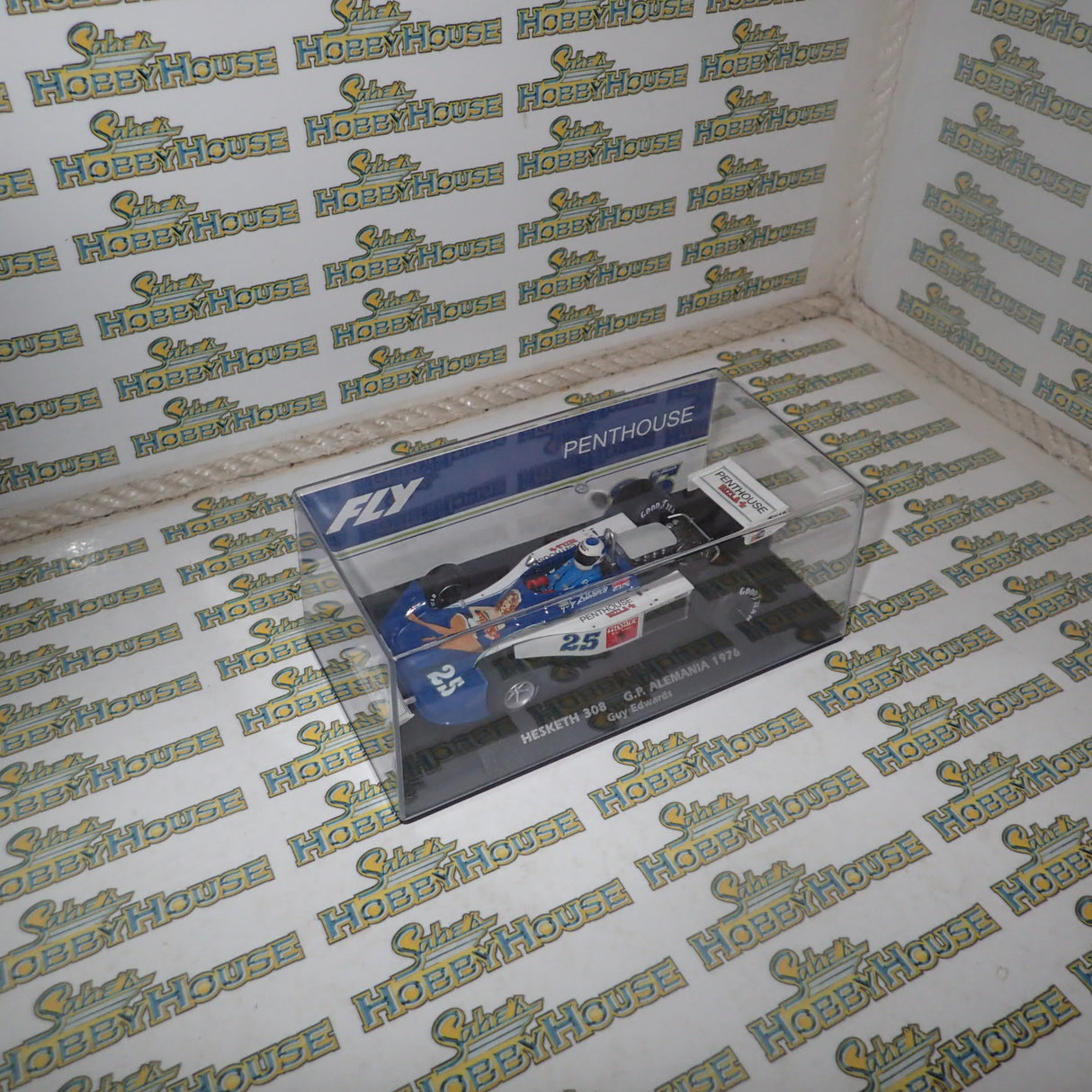 Fly FA-2031 - 1/32 Scale Hesketh Ford 308 #25 Penthouse Gp Germany 1976 Guy Edwards
