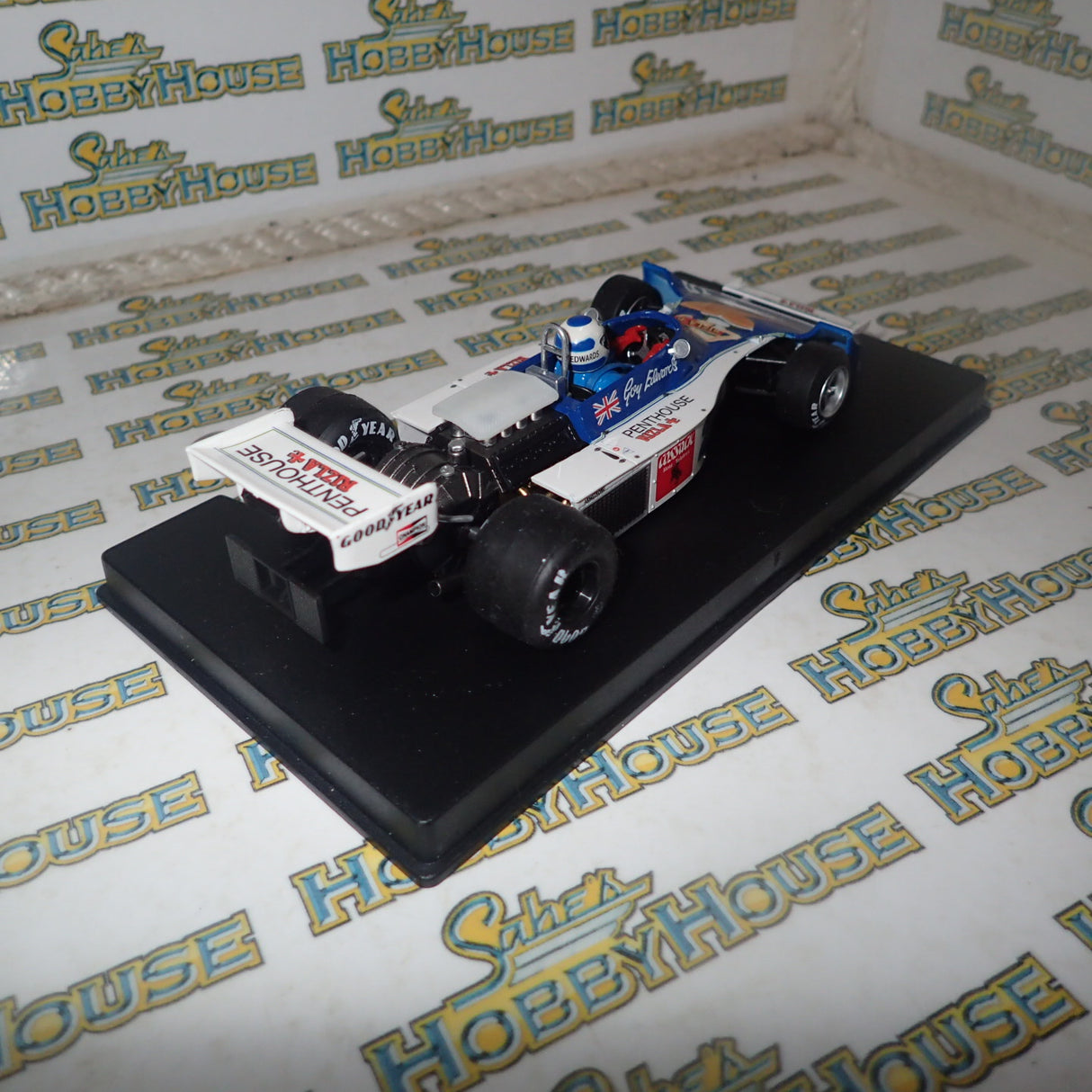 Fly FA-2031 - 1/32 Scale Hesketh Ford 308 #25 Penthouse Gp Germany 1976 Guy Edwards