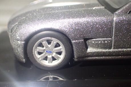 AutoArt 20541 - 1/64 Scale 2004 Ford Shelby Cobra Concept Car in Tungsten Silver w/Grey Diecast Model Replica