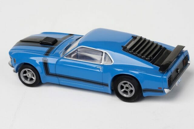 AFX – 1/64 Scale – 22026 Mustang CLEAR – Boss 302 – Blue