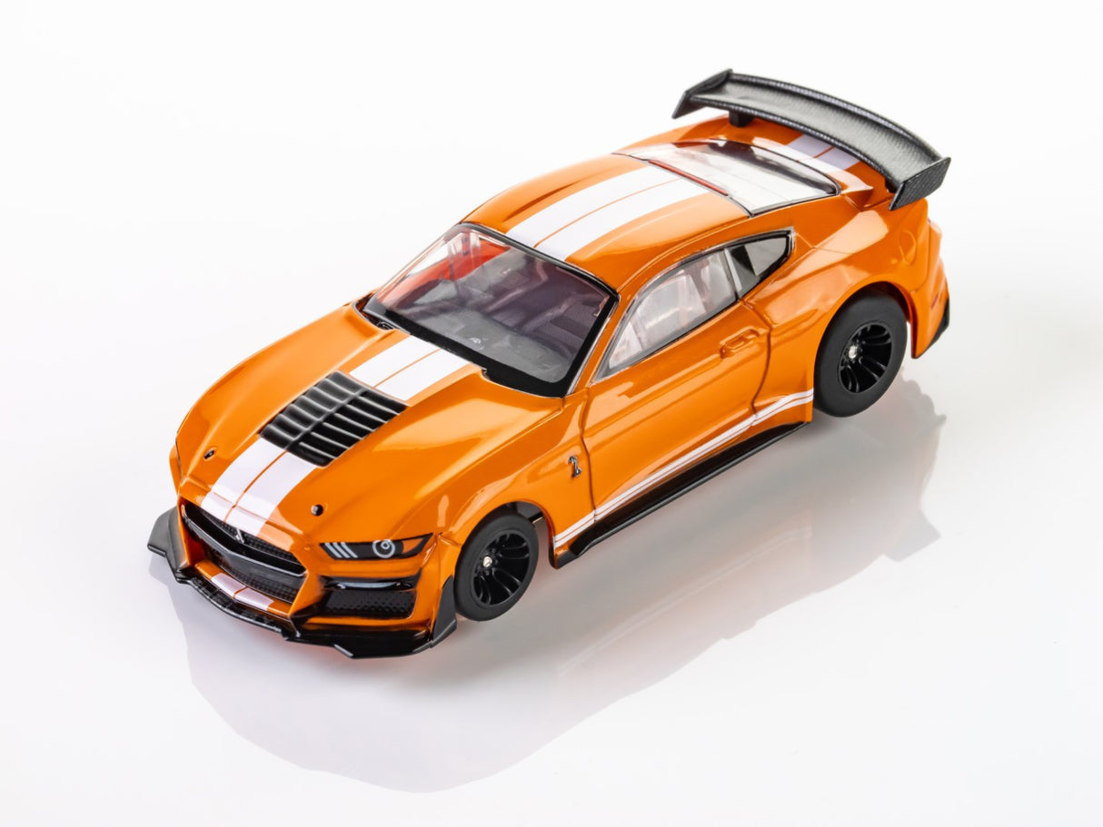 AFX 22069 – 1/64 Scale 2021 SHELBY MUSTANG GT500 TWISTER ORANGE